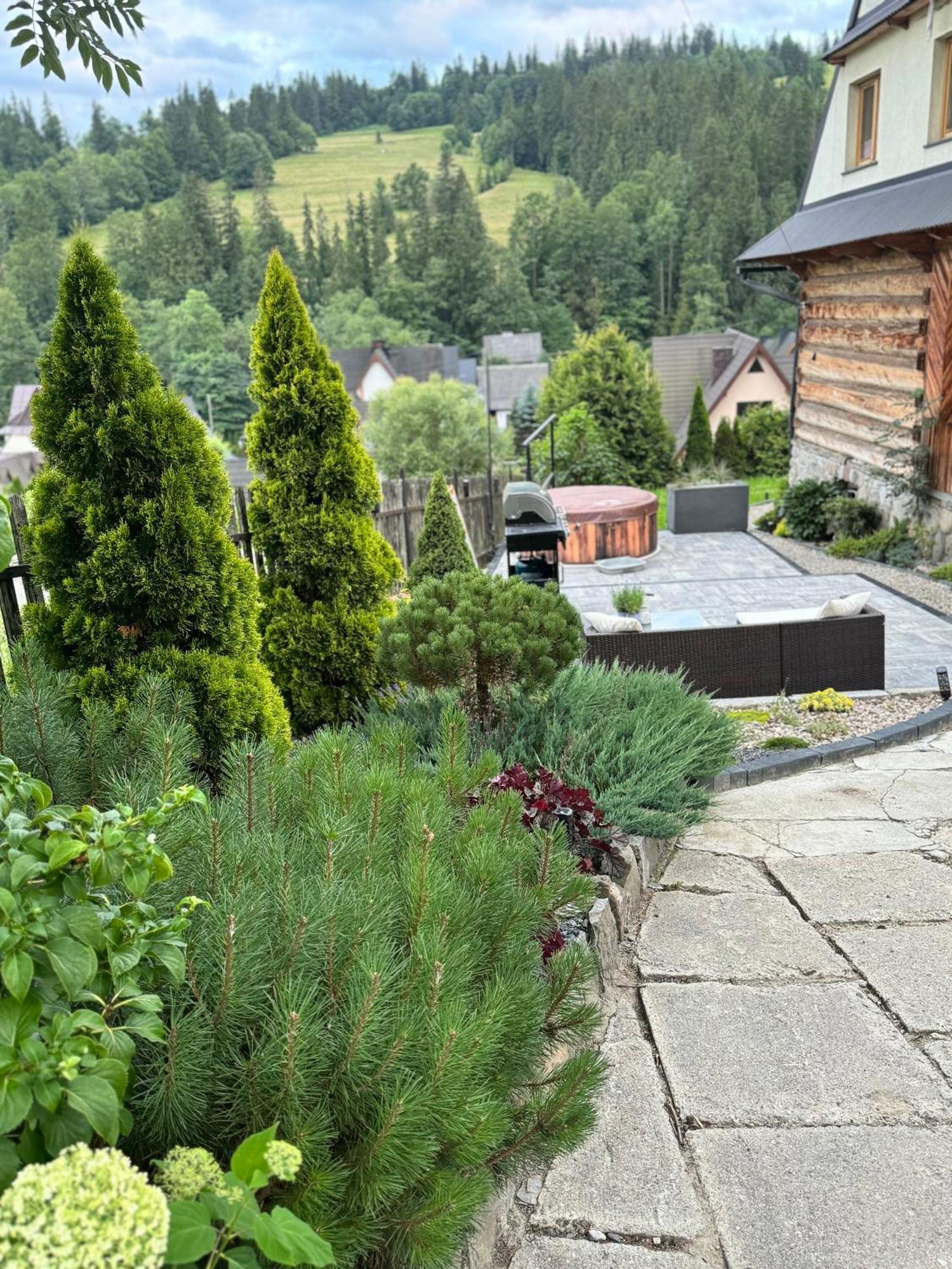 U Mlynorza Lägenhet Suche Exteriör bild