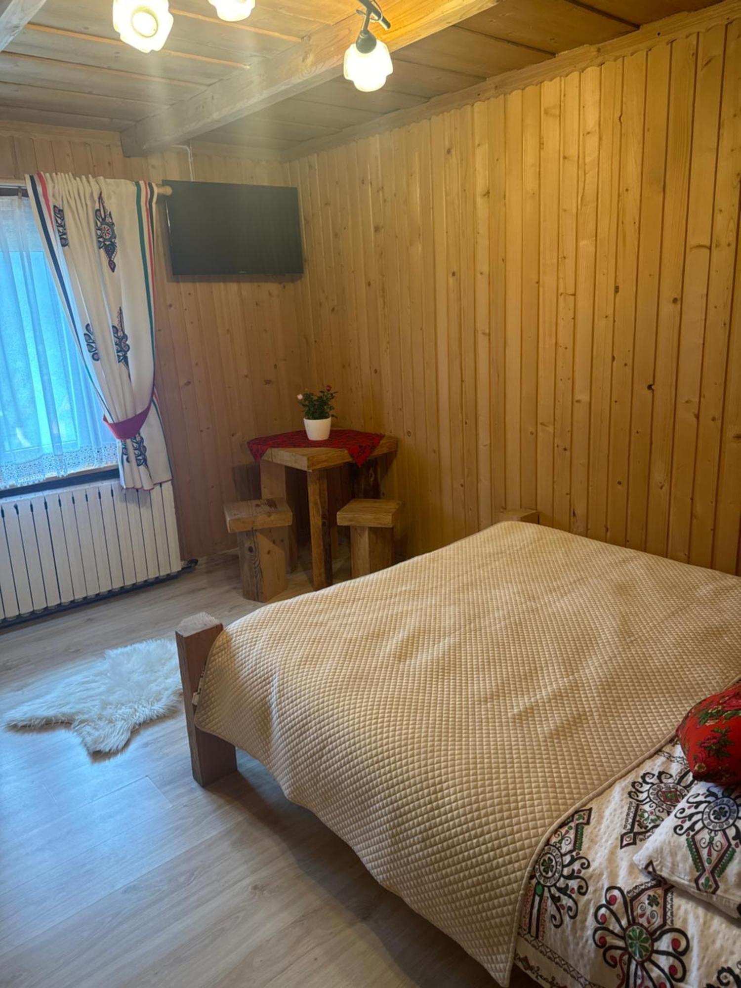 U Mlynorza Lägenhet Suche Exteriör bild